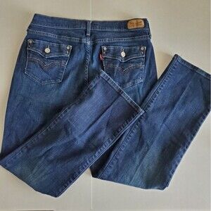 Levi’s 505  Jeans Women’s Size 10 Straight Leg Medium Wash Mid Rise